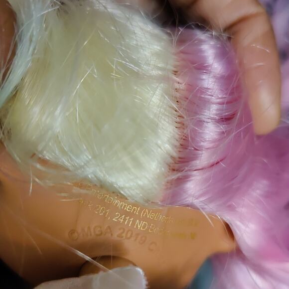 LOL Surprise OMG Candylicious and Shadow Winter Dolls MGA Big Eyes Collectibles - Picture 12 of 13